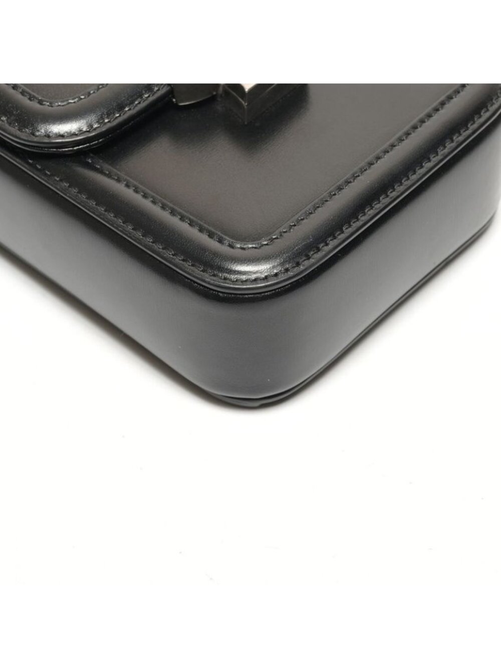 Saint Laurent Yves Shoulder Bag Solferino Mini Leather - Picture 5 of 10